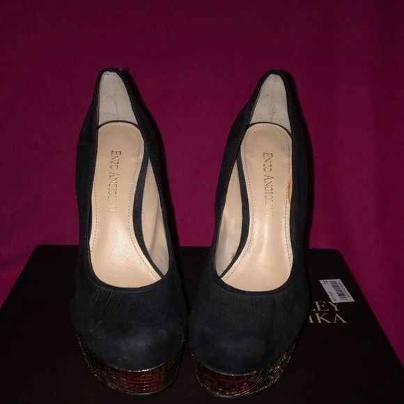 Designer heels - Picture 3 of 4